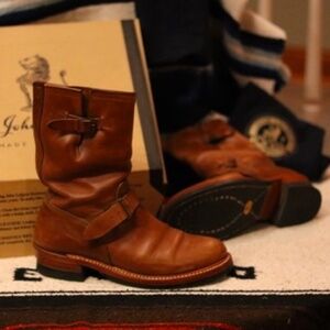 Size 9 John Lofgren
